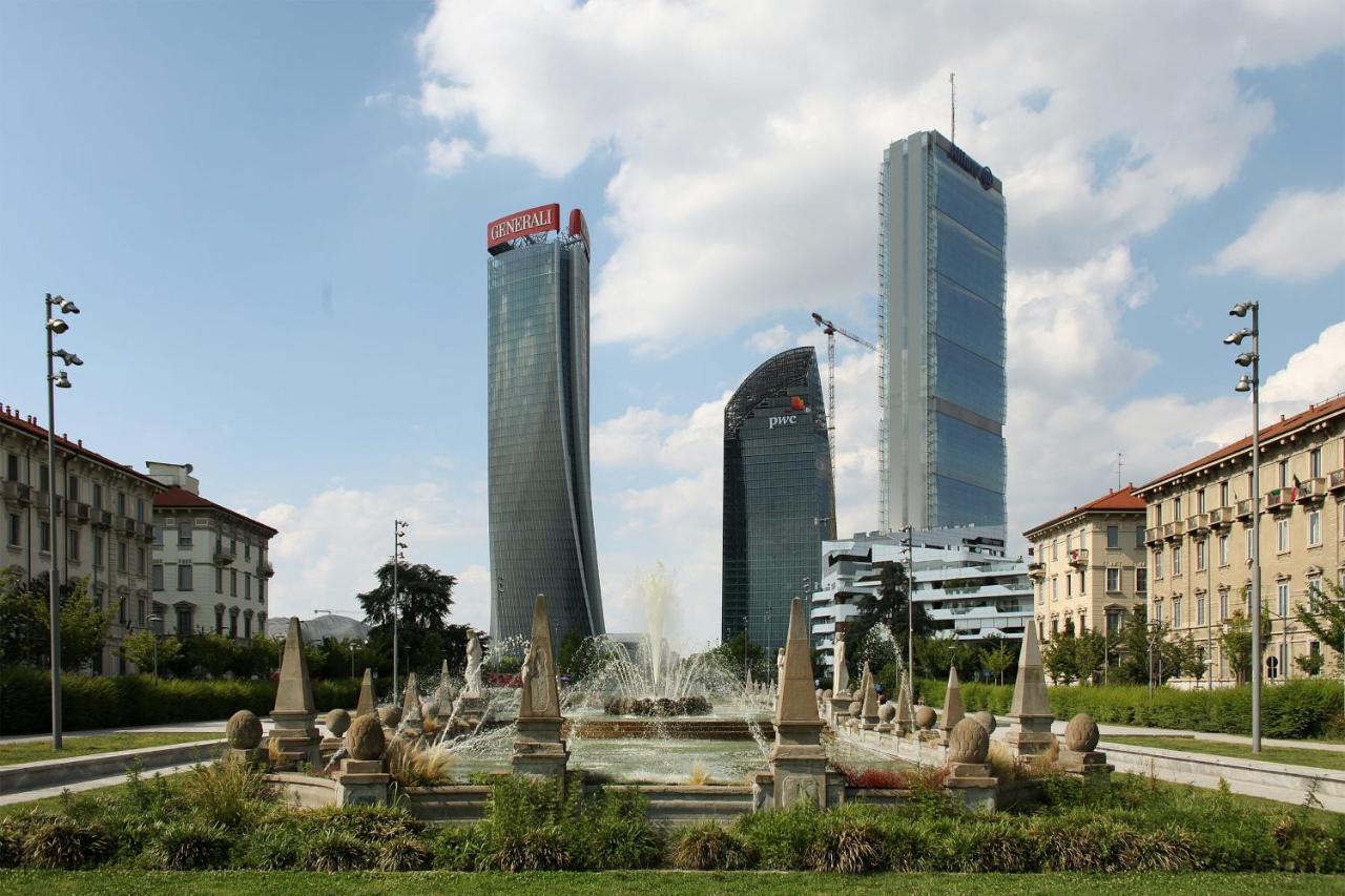 City Life Sweet Home - Fiera, Duomo Μιλάνο Εξωτερικό φωτογραφία